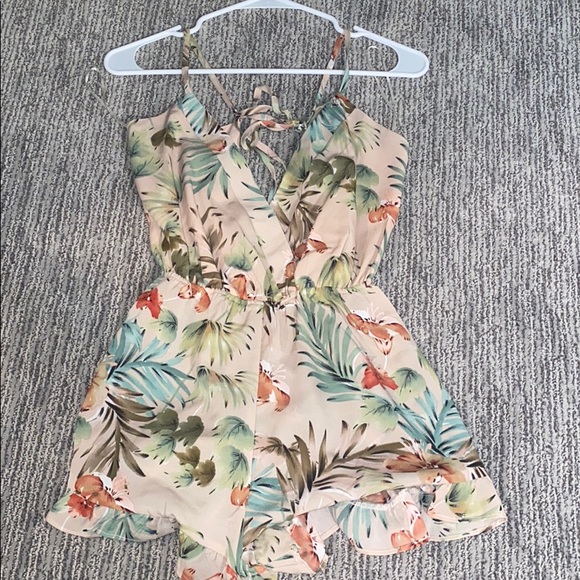 by the way Romper - Picture 4 of 8